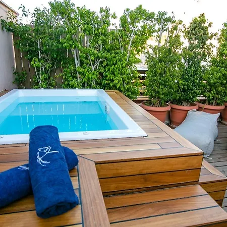 Beautiful Penthouse In Athens With Outside Jacuzzi Apartment Exterior photo